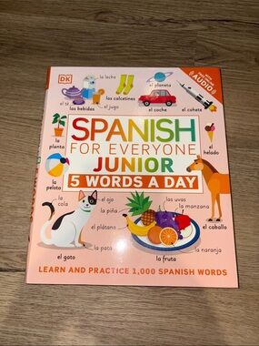 Spanish for Everyone Junior - Pink Kids Language Book